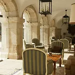Castelo De 4*