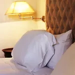 فندق Castelo De 4*