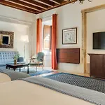 Ξενοδοχείο Castelo De 4*