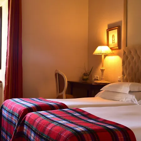 Castelo De فندق بالميلا