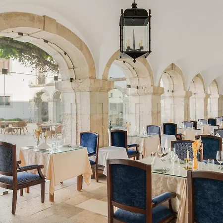 Hotel Castelo De 4*